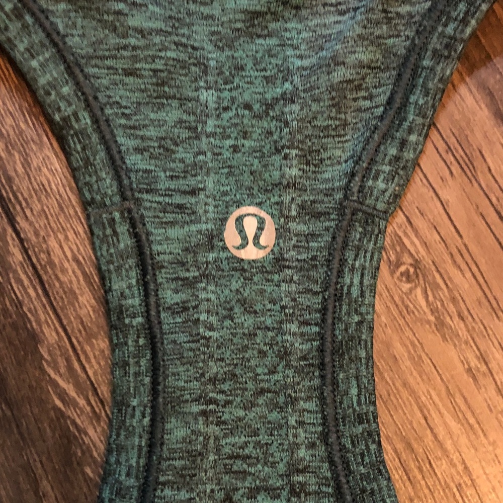 Women’s Lululemon Racerback Tank Top - Picture 4 of 4